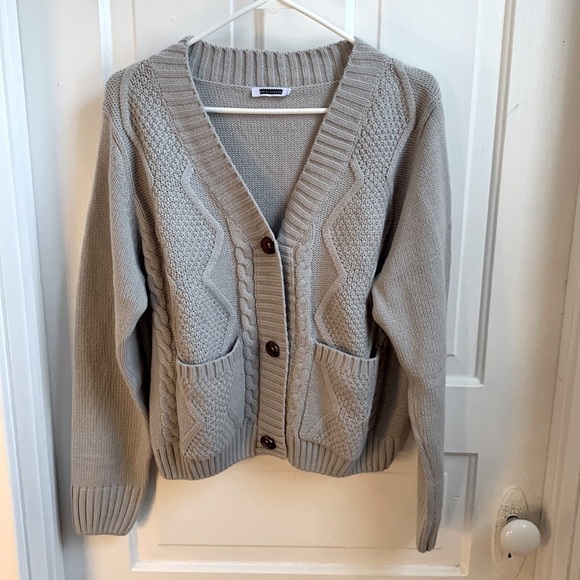 Royal & Reese Sweaters - ROYAL & Reese Gray Button up Cardigan Size XL